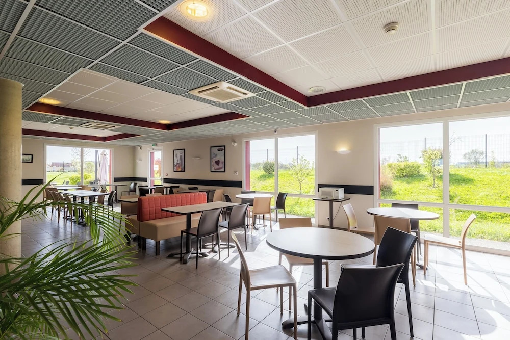 ACE Hôtel Troyes - Général