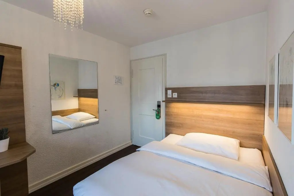 Hotel Kronenhof - Chambres