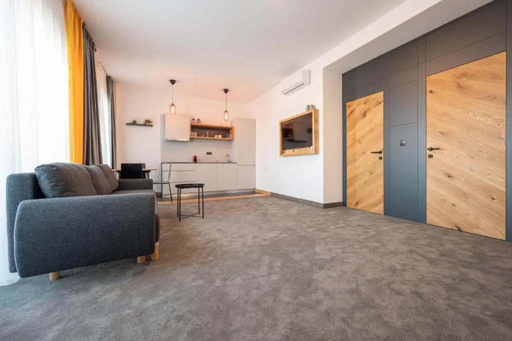 Apartment with balcony