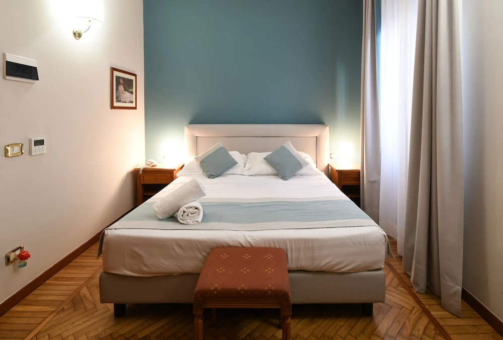 Hotel Cavour - Chambres