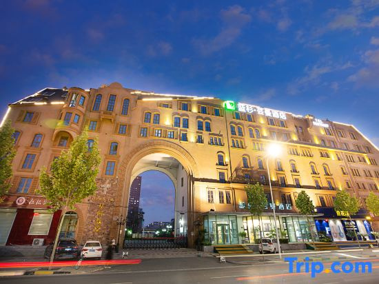 Lanshan Yunman Hotel (Zhengzhou Erqi Wanda Plaza South Passenger Transport Terminal Branch)