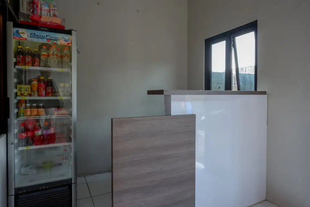 Lobby & Reception