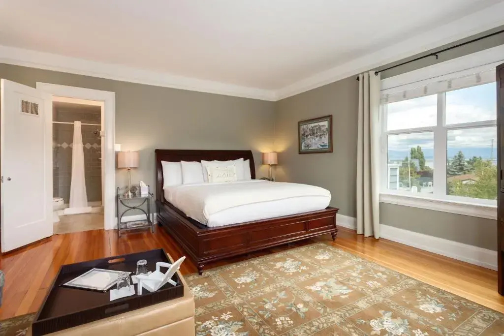 Standard room with view