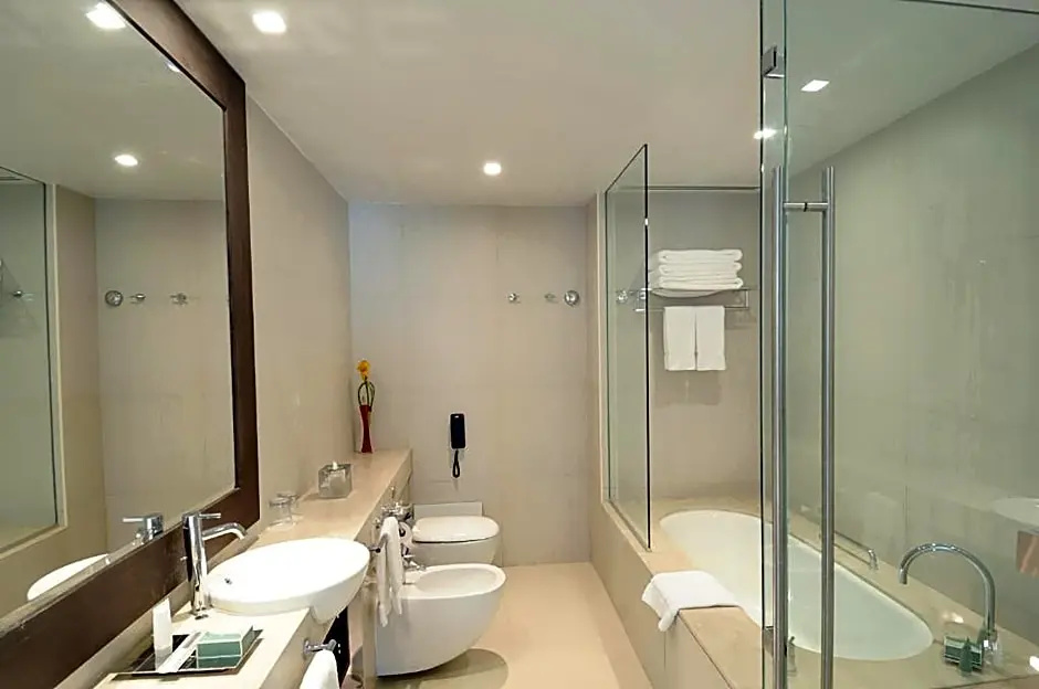 Hotel Crowne Plaza Abu Dhabi Yas Island by IHG - Chambres