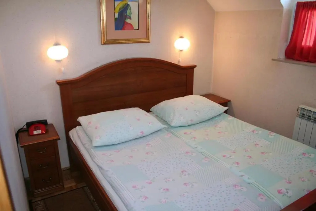 Guesthouse Janez - Chambres