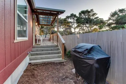 BLK Beach House