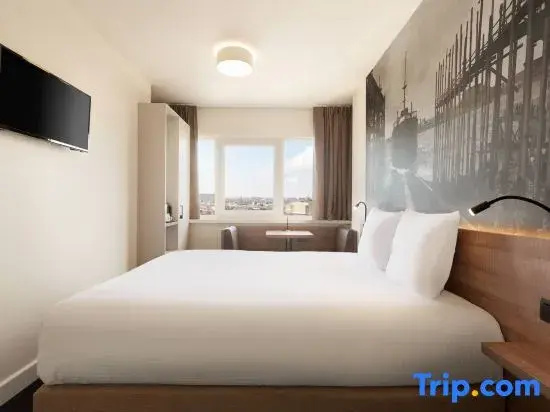 Economy room