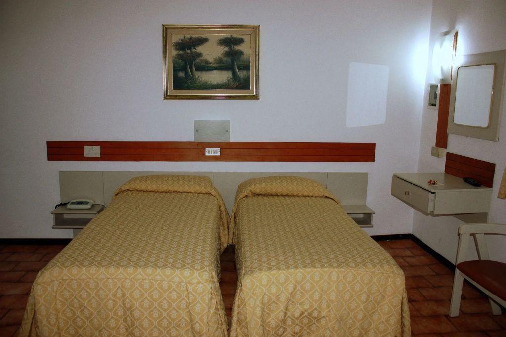 Отель Piccolo Hotel в Милане