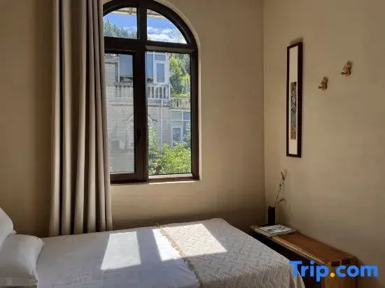 Standard Quadruple room with mountain view
