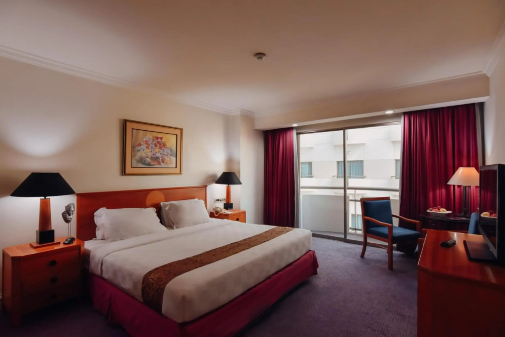 Surabaya Suites Hotel Powered by Archipelago - Général