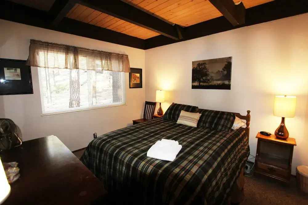 Hch0864 - Donner Cabin 3 Bedroom Home