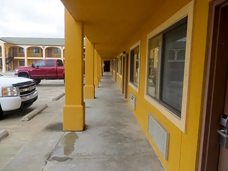 Executive Inn of LaGrange