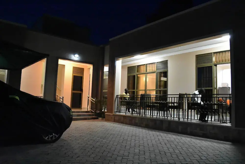 Studio Furnished Apartments Entebbe
