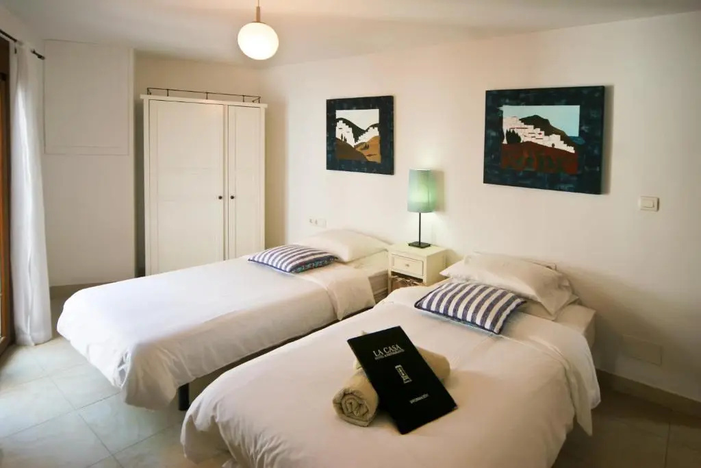 Standard Double room (twin beds)