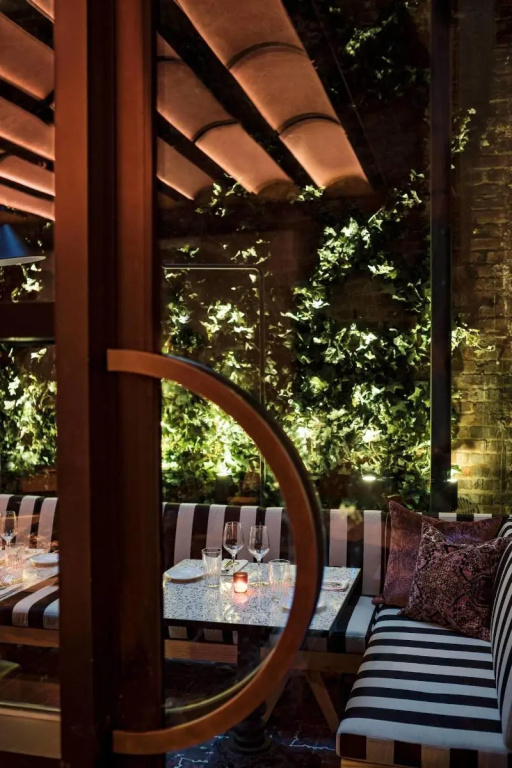 Moxy NYC Chelsea - 2