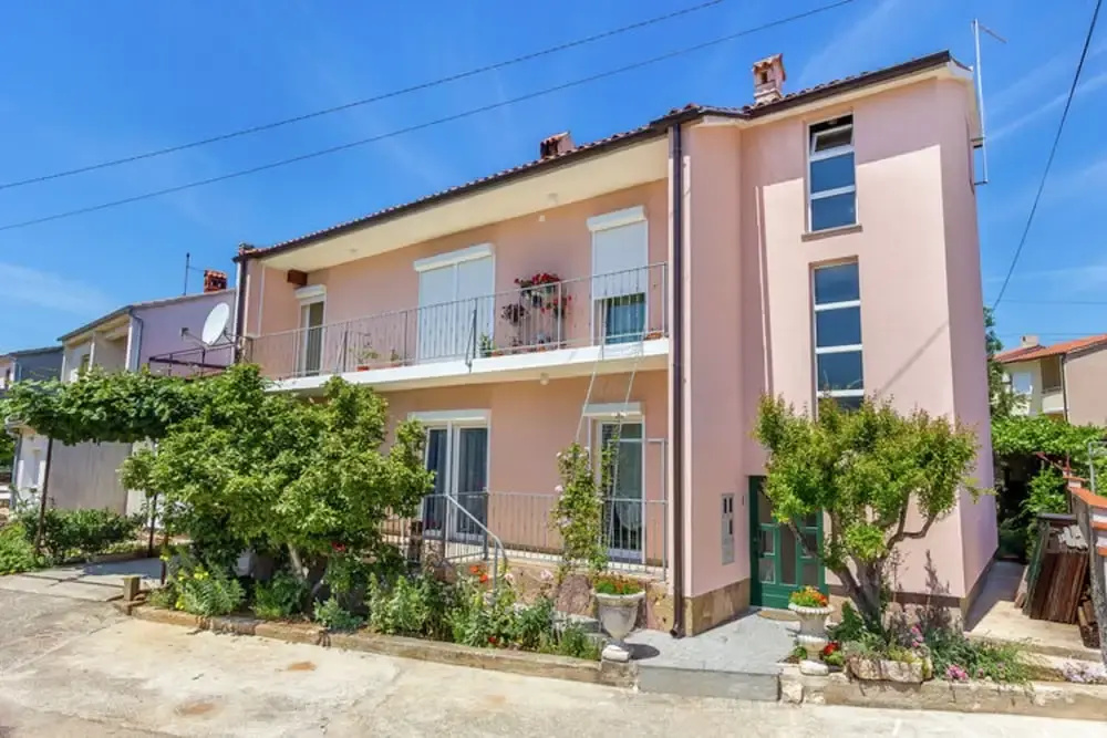 Apartment in Medulin Near Sandy Beaches