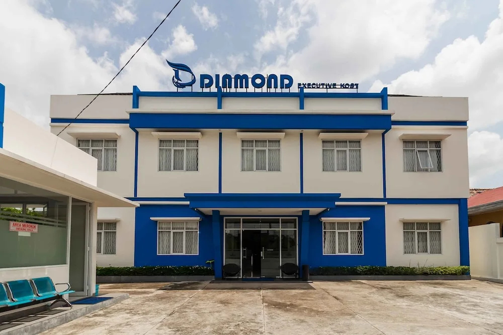RedDoorz near Simpang Patal Palembang