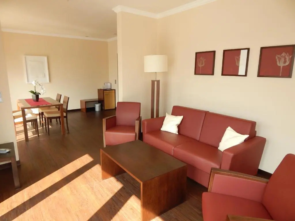 Suite with lake view