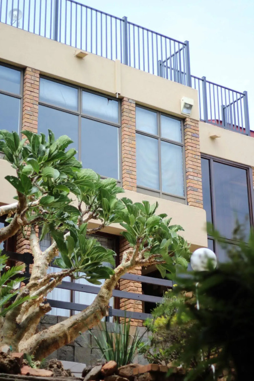El Cazador Guest House