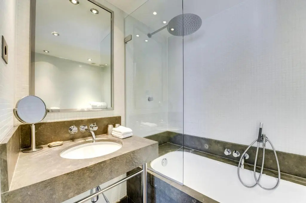 Hotel Le A 64