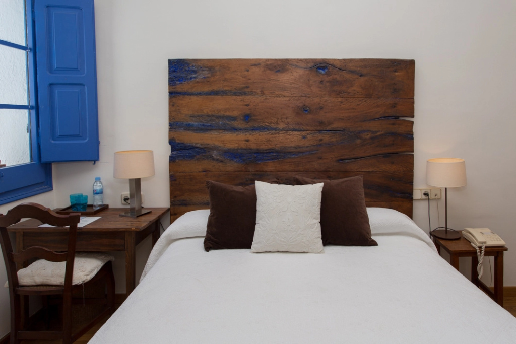 Hostal de la Plaça - Chambres