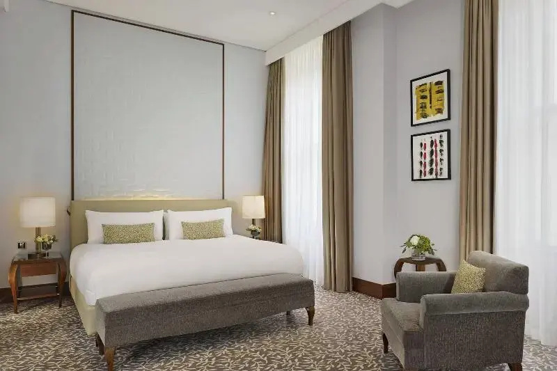 Deluxe Double room (full double bed) (king size bed)