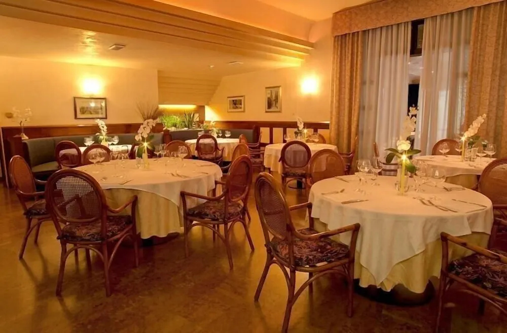 Hotel photo 30