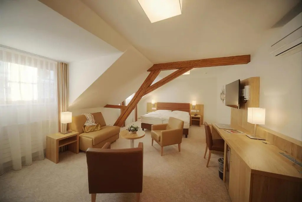 Central City Hotel Rochat - Chambres