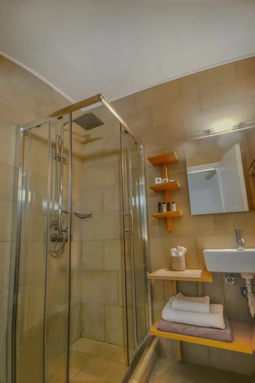 Standard Double room with sea view (full double bed)
