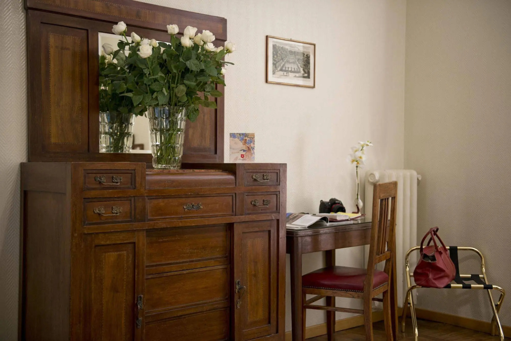 image url