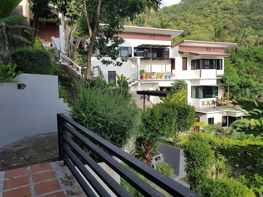 Double Villa with balcony (twin beds)
