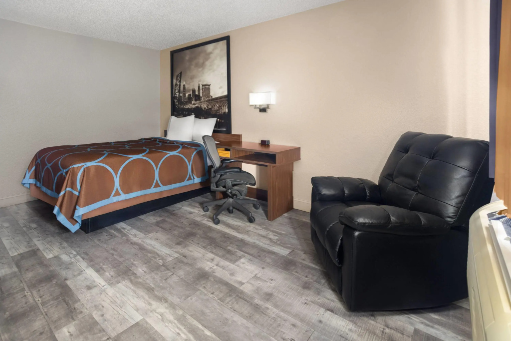 Hotel photo 12