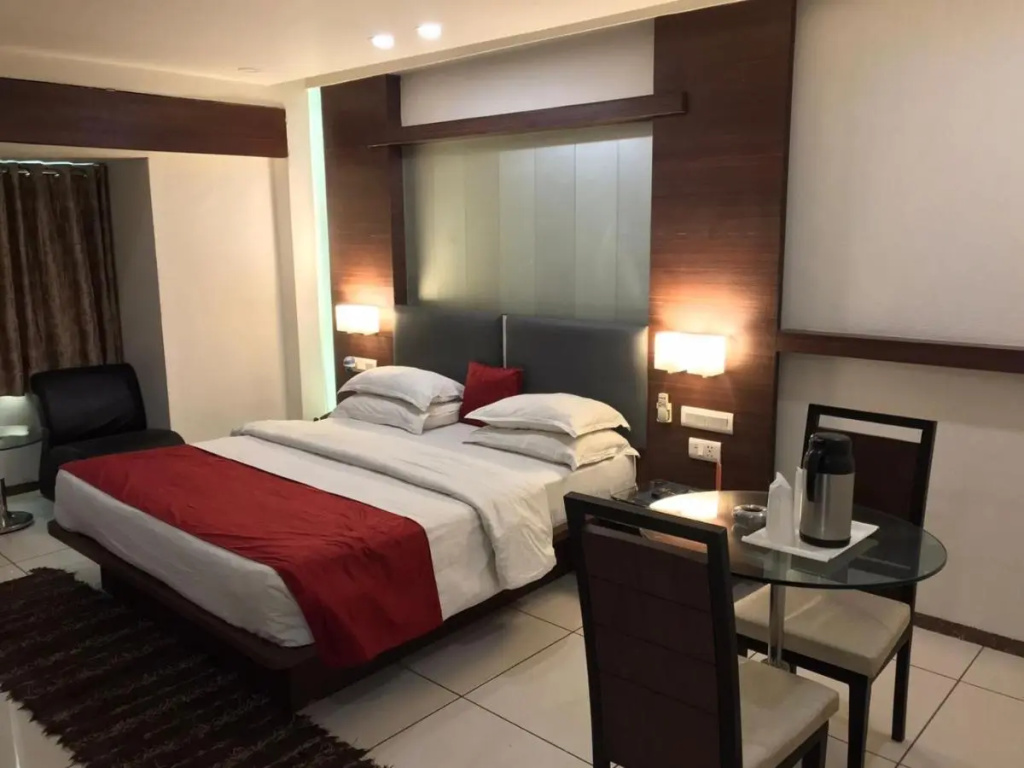 Pearl Hotel & Banquets - Général