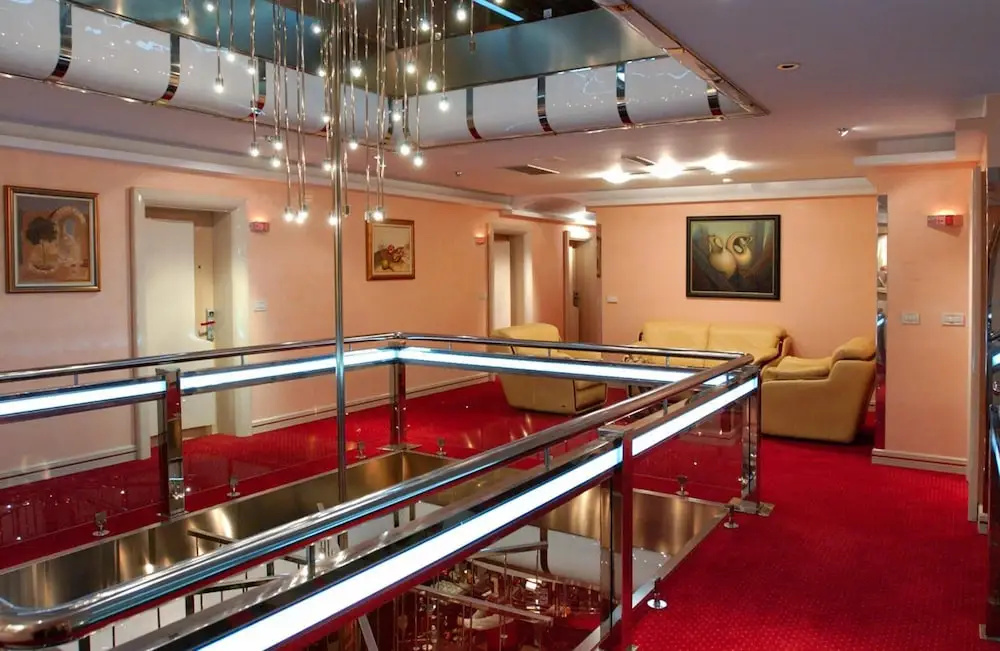 Hotel photo 18