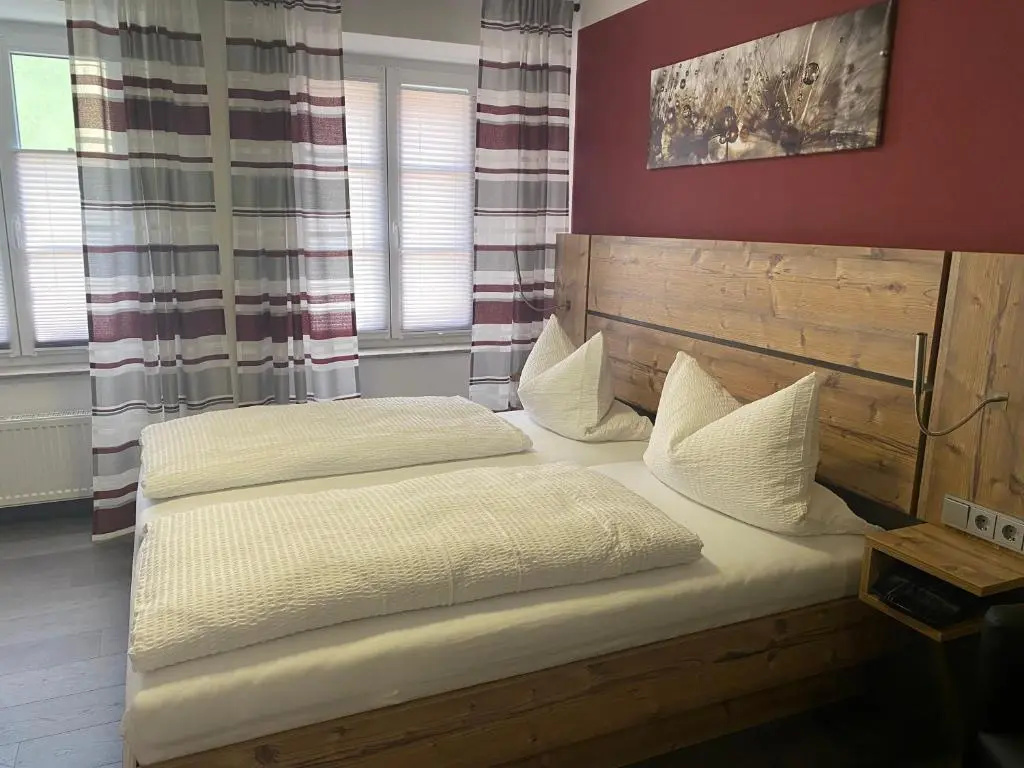Hotel-Gasthof Zur Post - Chambres