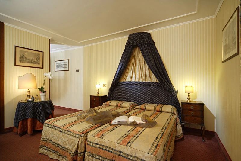 Double room (twin beds)