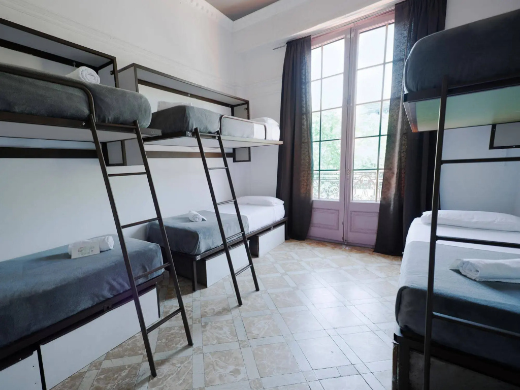 Отель Room Casa Gracia в Барселоне