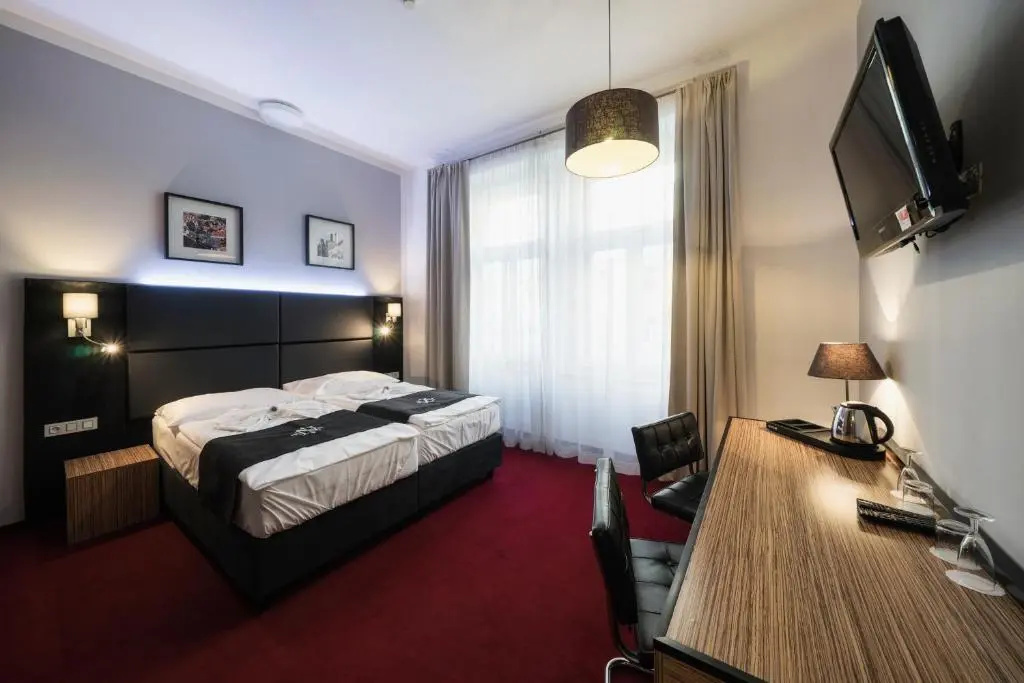 Superior Double room (twin beds)
