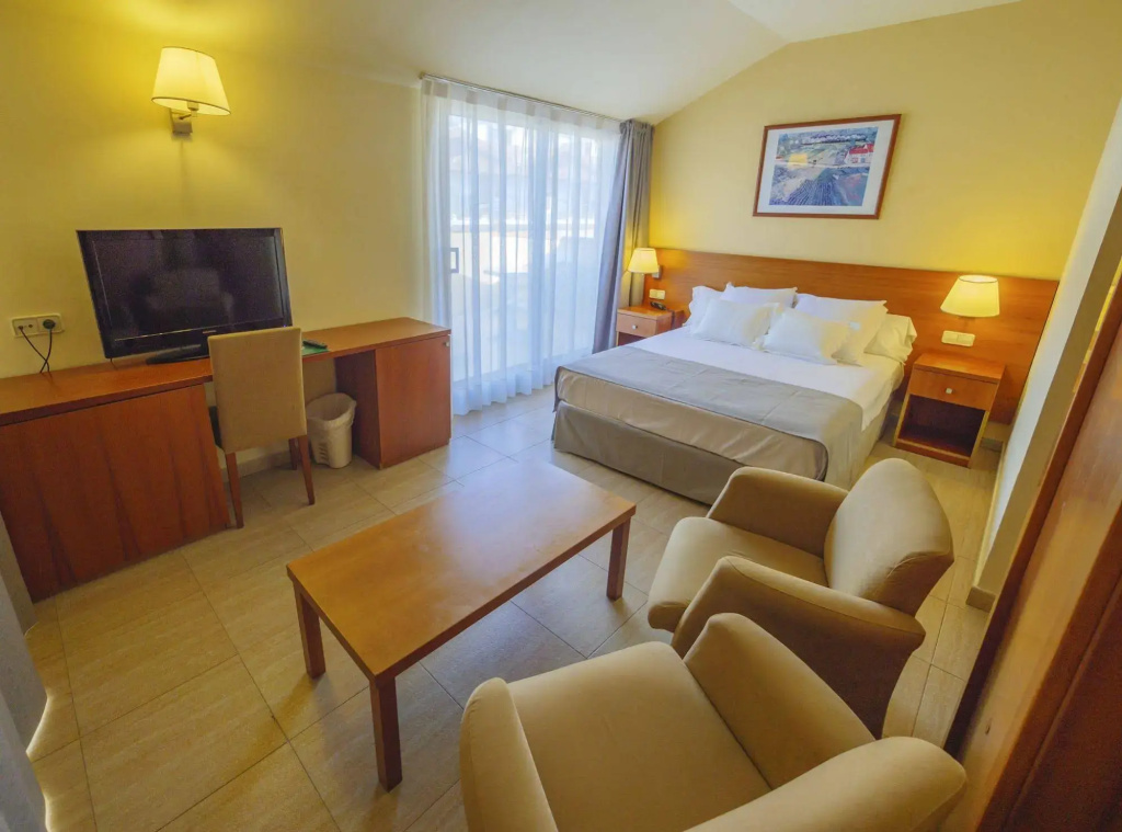 DWO Sirius -Adults Only - Général