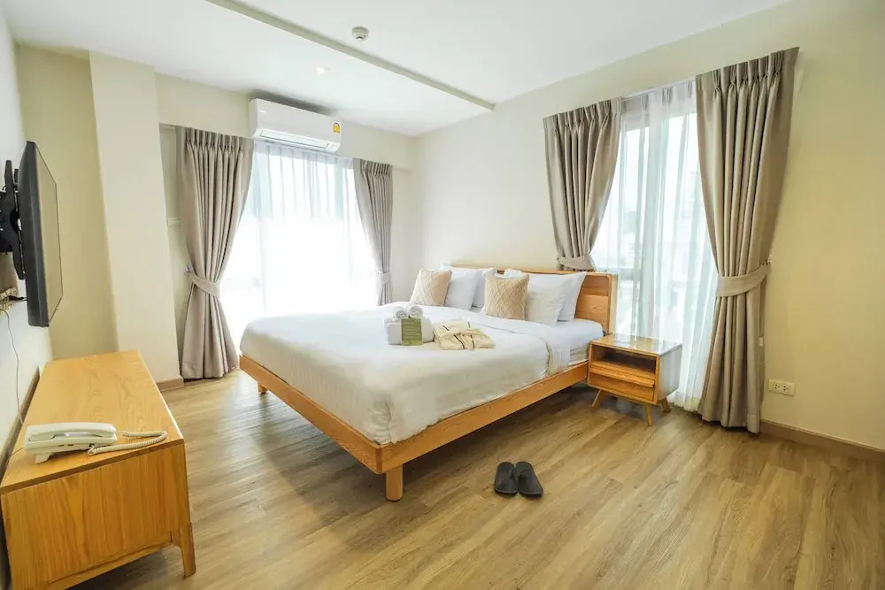 2 Bedrooms Grand Family Suite with balcony