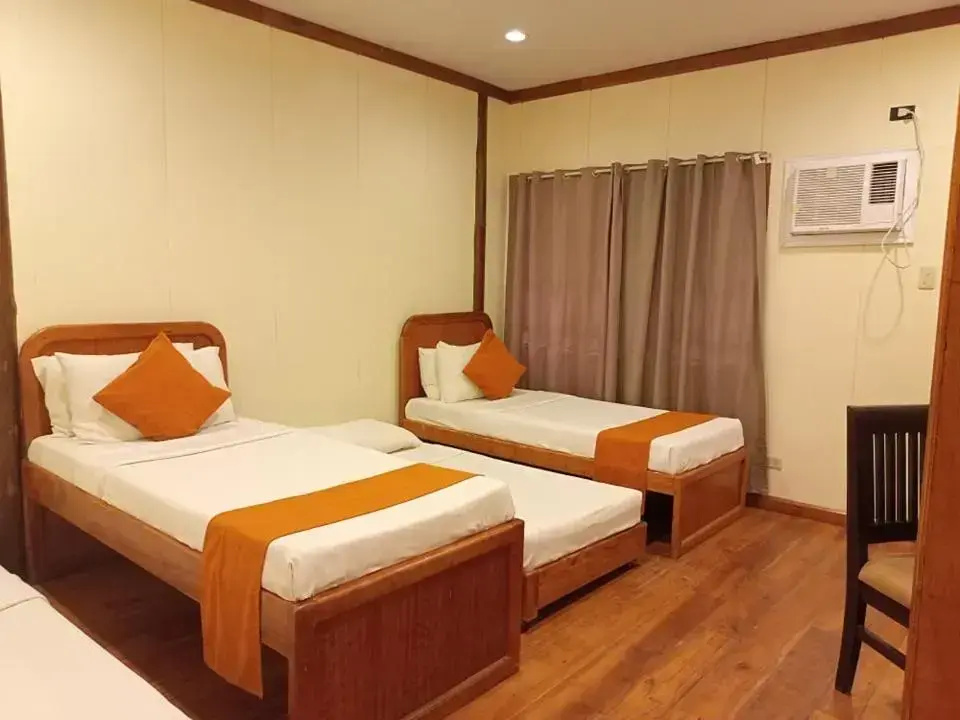 Economy room