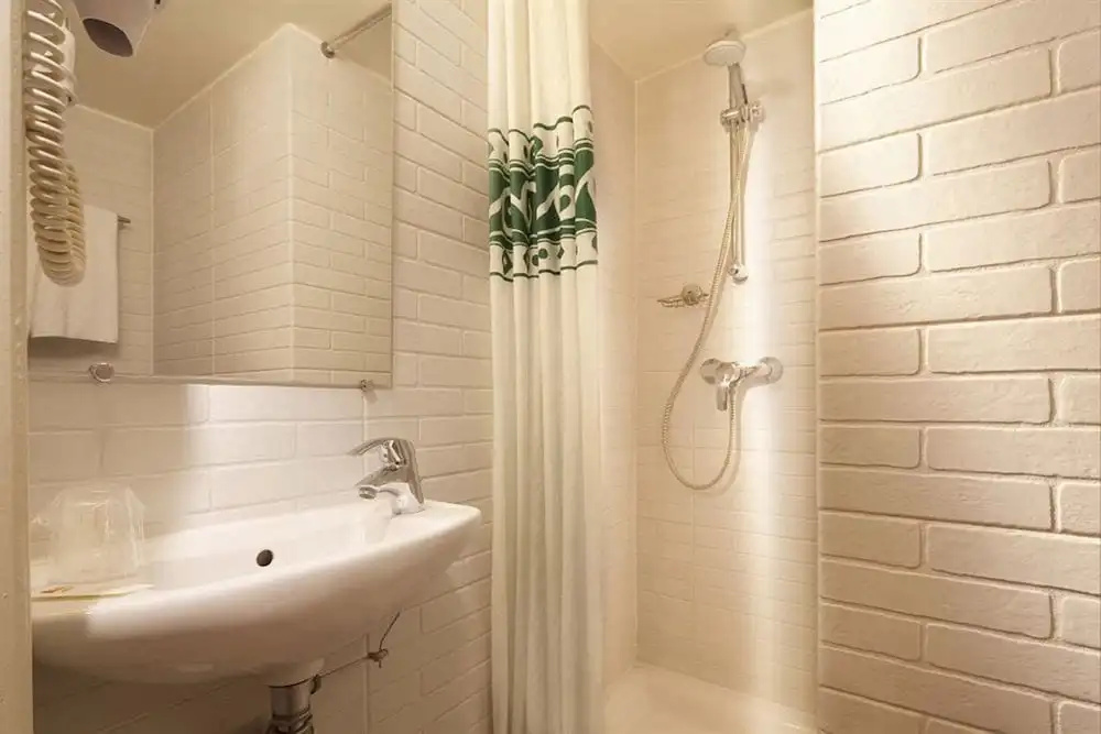 Standard Single room (single bed)
