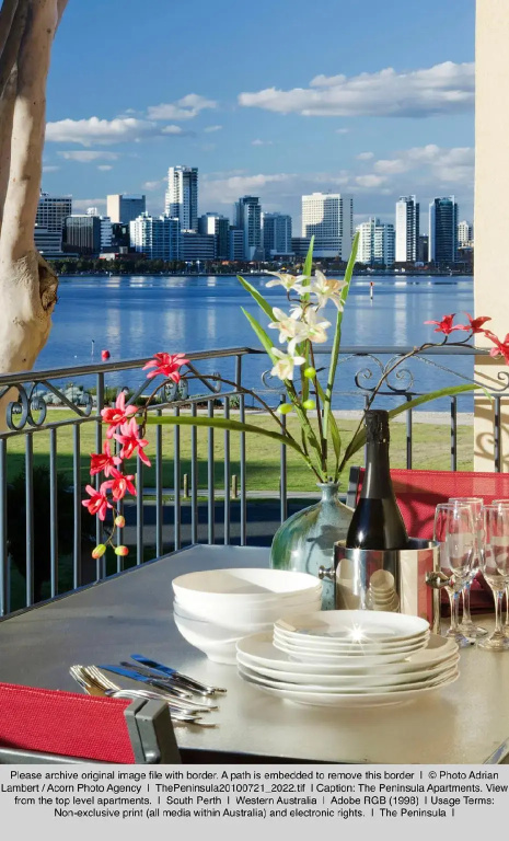 Executive Suite with river view
