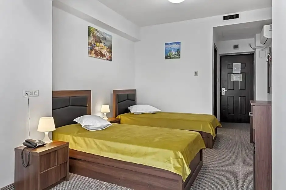 Lina Hotel - Chambres