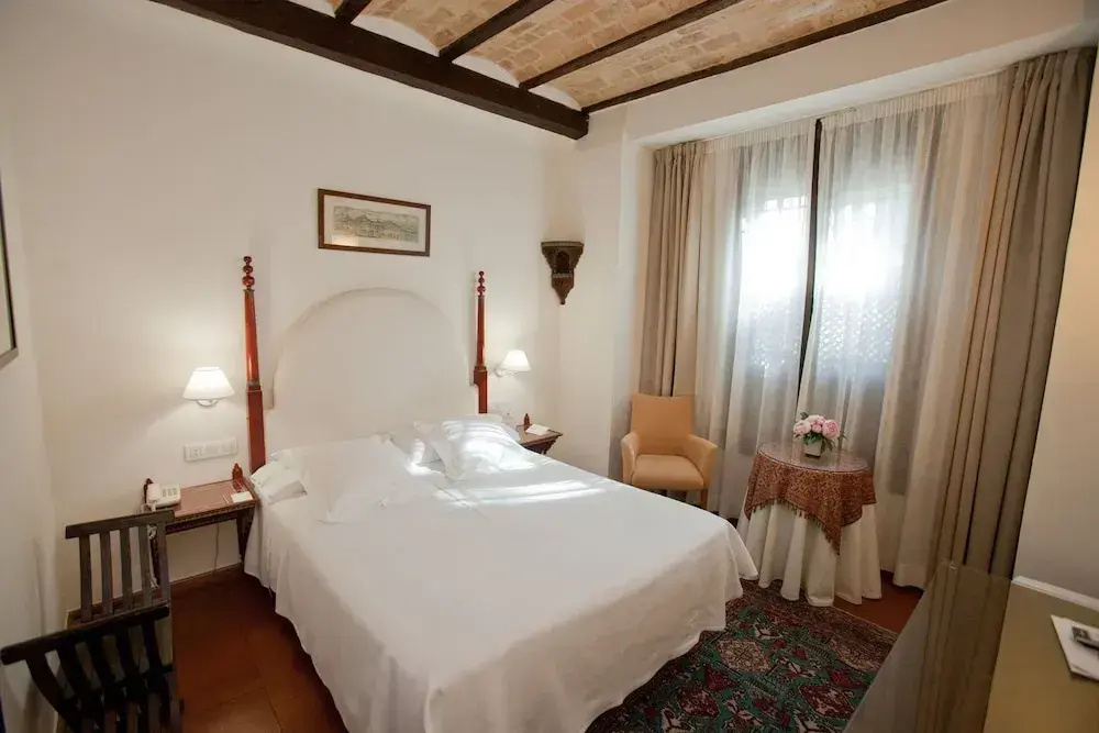 Standard Double Basement room (full double bed)