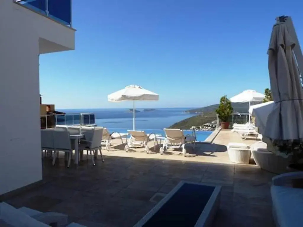 Deluxe Villa
