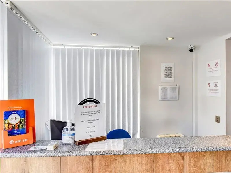 Lobby & Reception