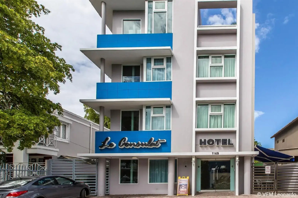 Le Consulat, an Ascend Hotel Collection Member