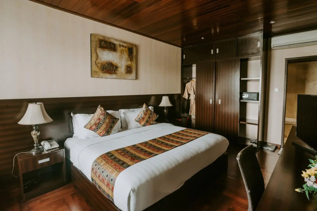 Superior Suite