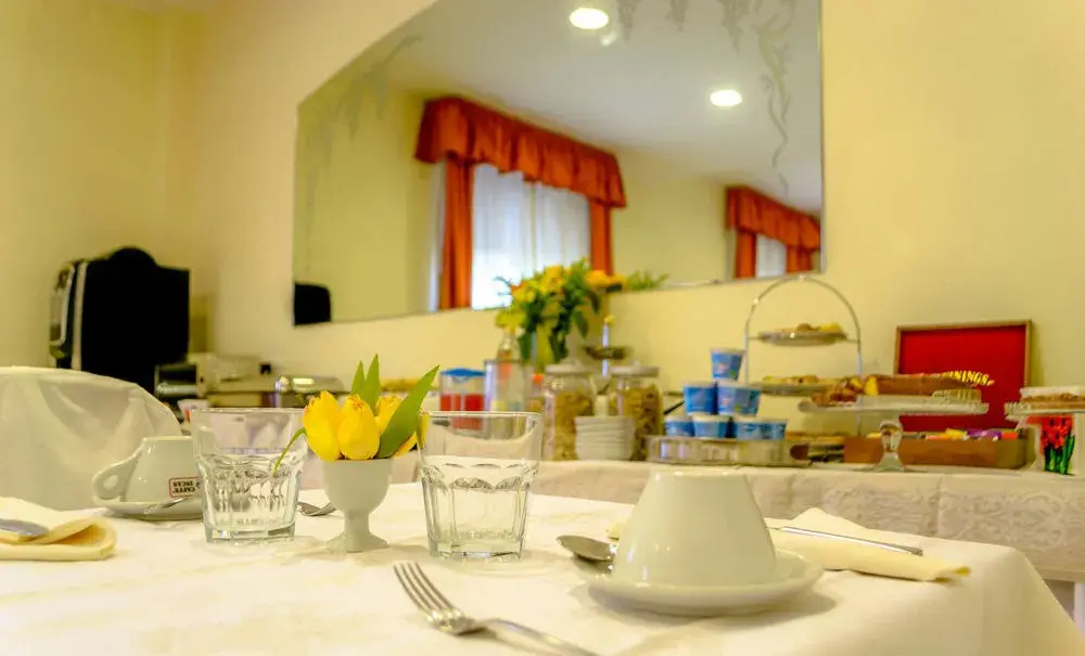 Hotel photo 8